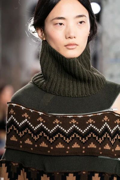Look 79